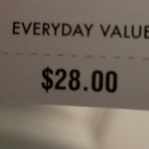 🍀 New Directions Curvy Tee Shirt - Picture 6 of 6